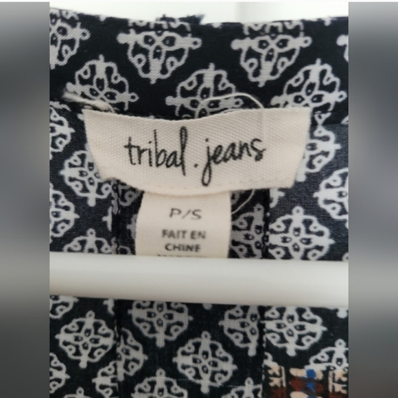 Tribal Jeans Arctic Dreamer Women's Blouse 100% Rayon Tassels Multicolor S/P - Picture 15 of 15